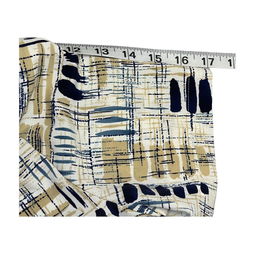 Notations Shirt Womens Medium Petite Multicolor Printed 100% Polyester Button-Up - Picture 6 of 7